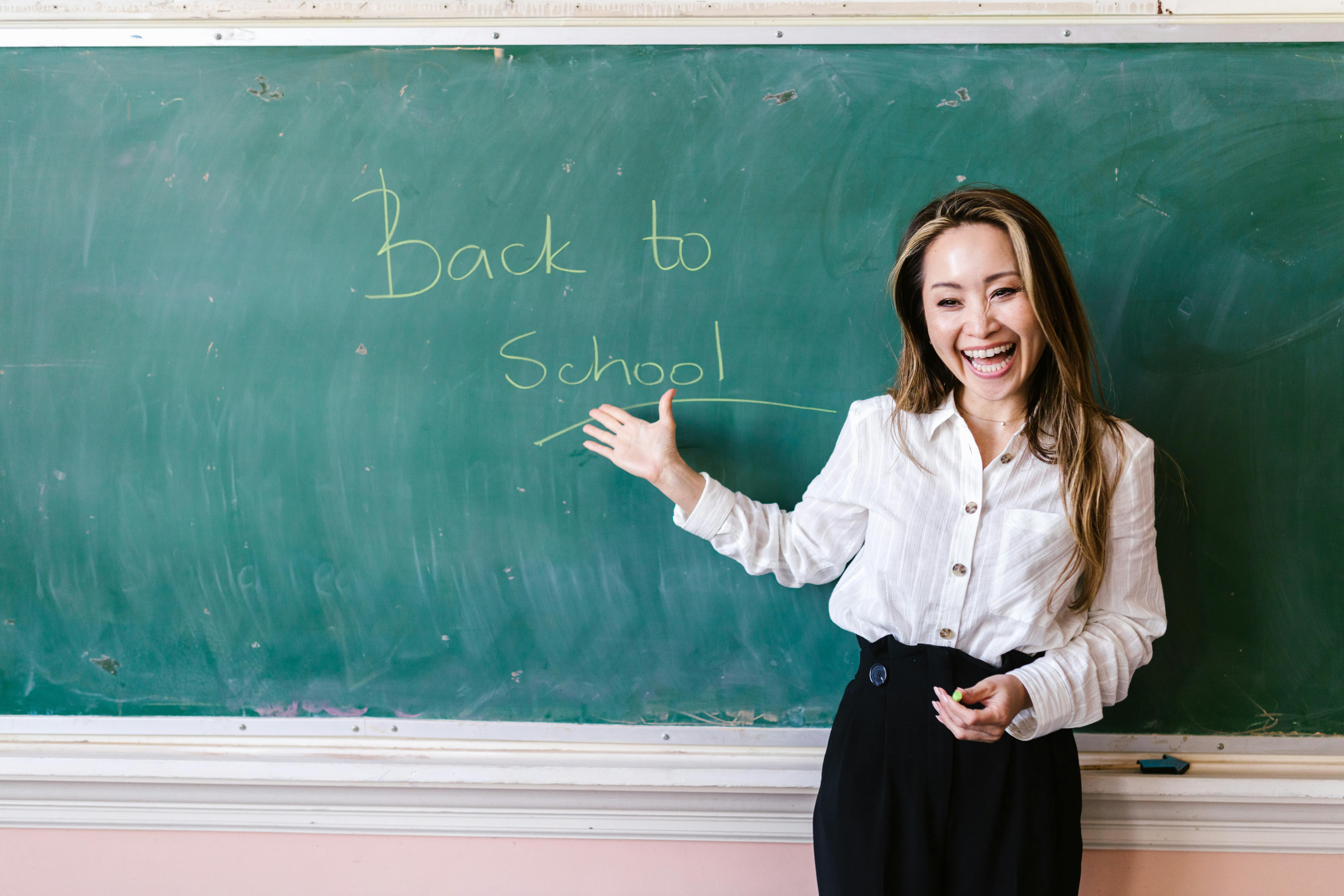 Mrs. Amelia Wang